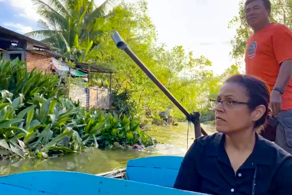 Why “Faking It” Will Never Build Self-Trust – And What to Do Instead